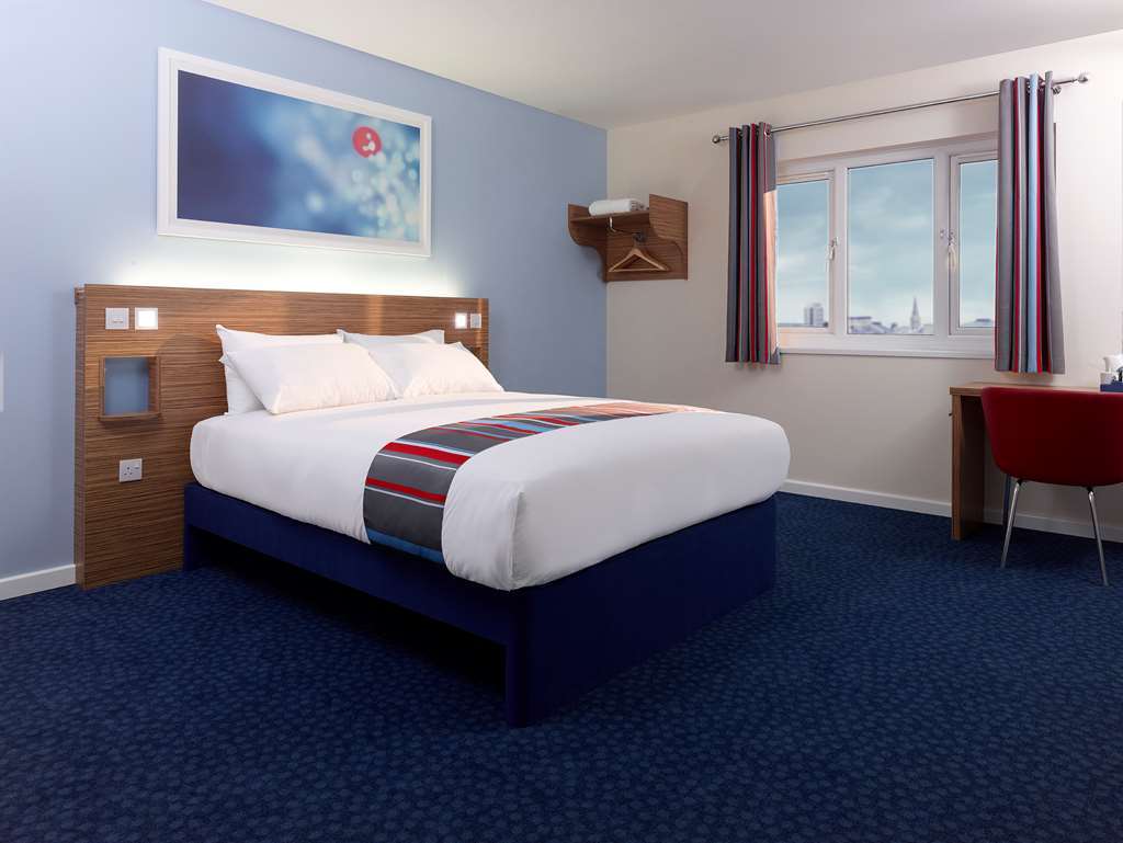 Travelodge Okehampton Whiddon Down Room photo