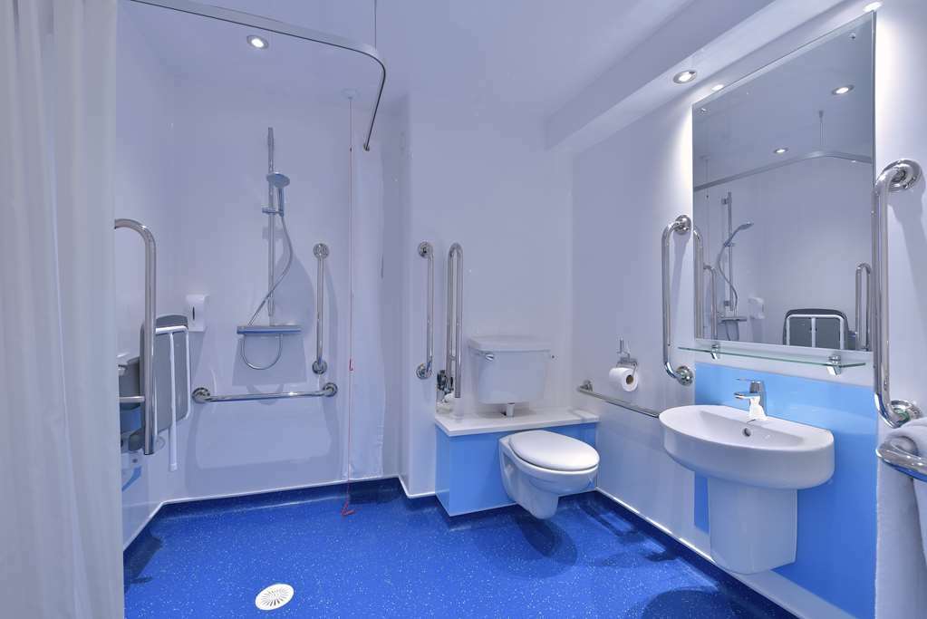 Travelodge Okehampton Whiddon Down Room photo